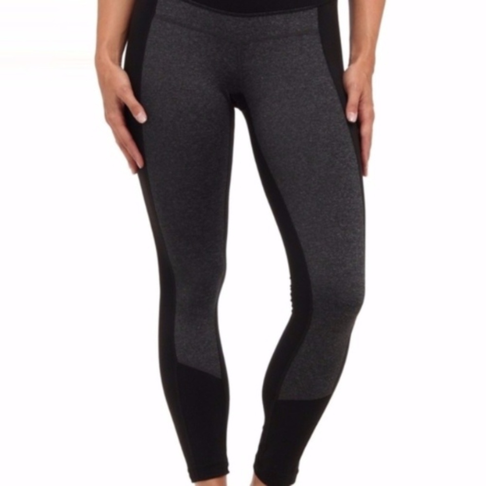 Prana | Gabi Yoga Black and Grey Leggings Sz. S